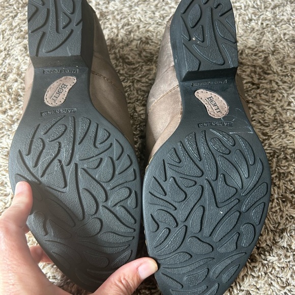 Born Kinney Sz 8 Distressed Brown Leather Booties Slip On Clogs Western Boho - Picture 8 of 10